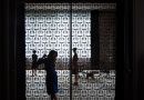 Jasmina Cibic, „Tear Down and Rebuild